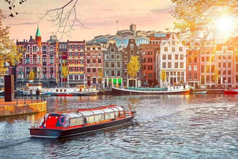 Amsterdam Gezi Rehberi