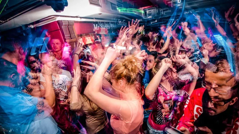 Belgrad Gece Hayatı ve Gezi Rehberi